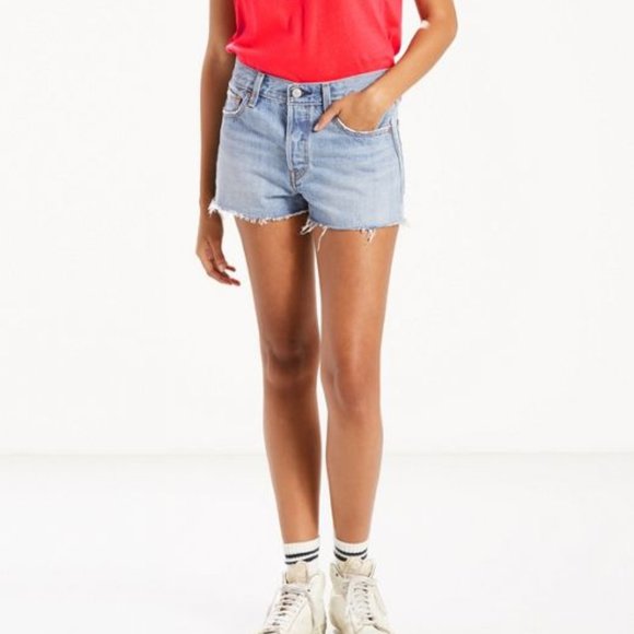 LEVI'S® • 501® ORIGINAL WOMENS JEAN SHORTS - Picture 3 of 4